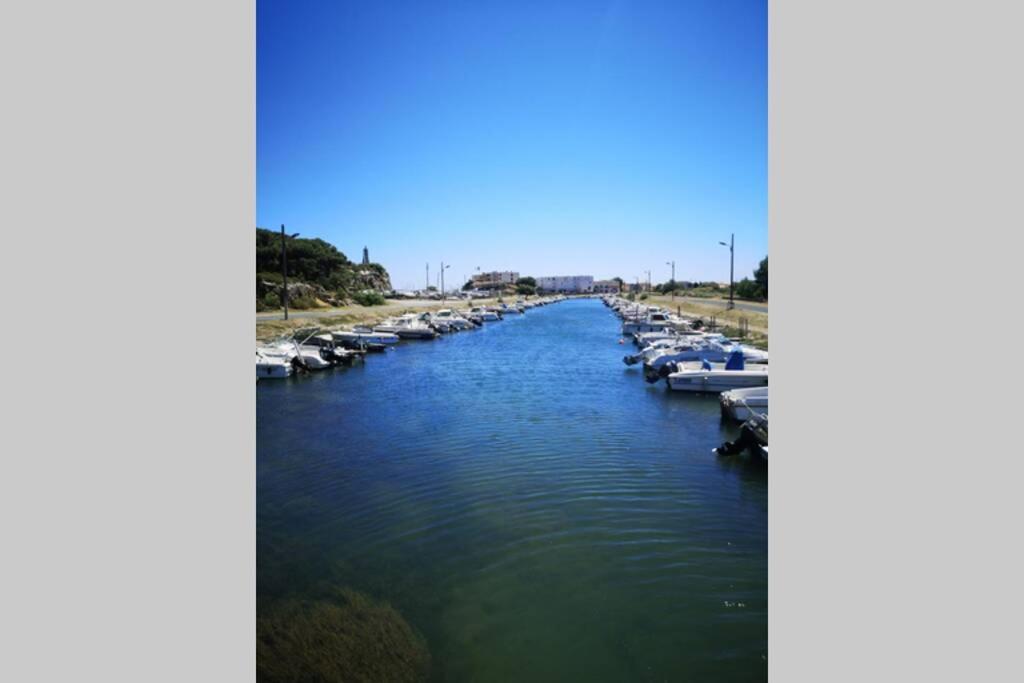 Appartement Calme Entre Terre Et Mer Proche Plage Fleury  Luaran gambar